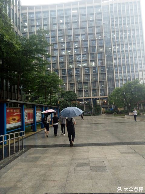 广电平云广场图片