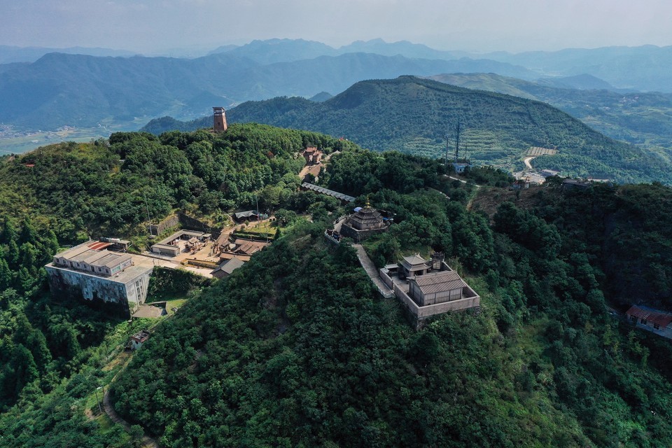 平阳圣井山图片