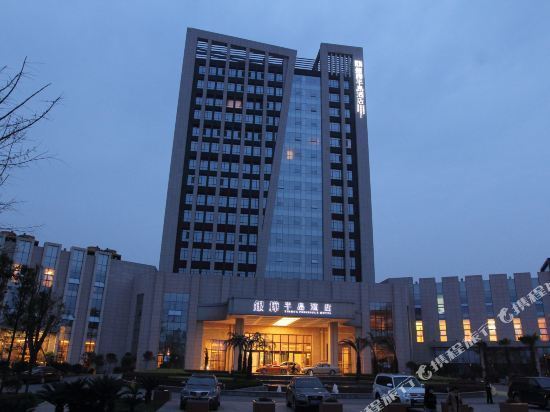 银桦半岛酒店图片