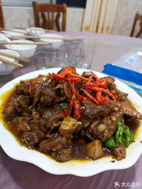 红烧老公鸡图片