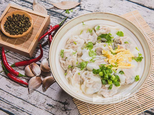 玉口馄饨建行路店