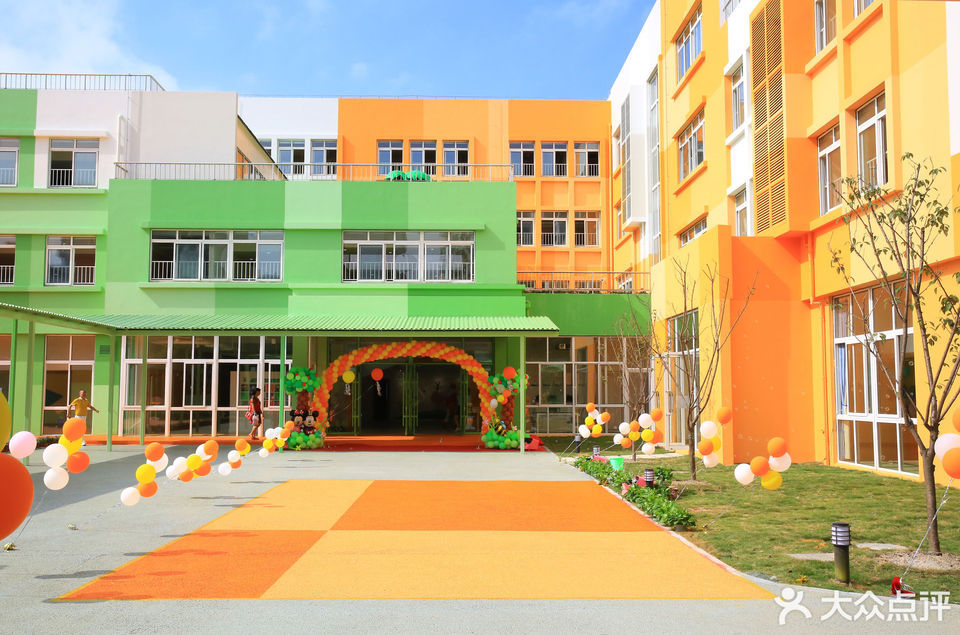 上海贝贝佳欧莱幼儿园图片