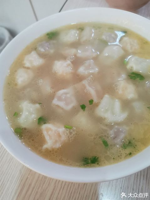 全家福小馄饨图片