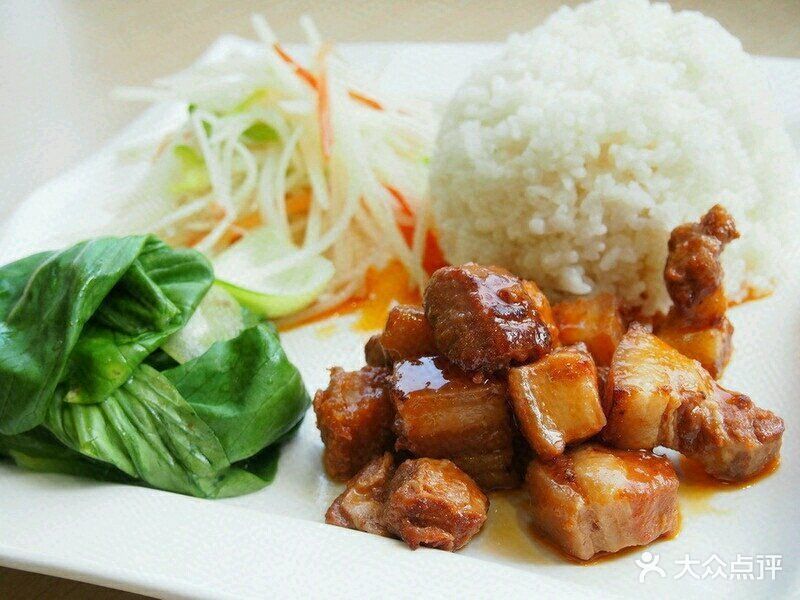 红烧牛肉套餐图片