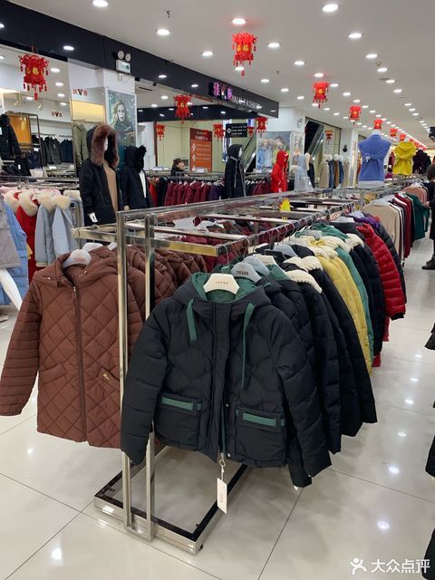 南京大统华服饰图片