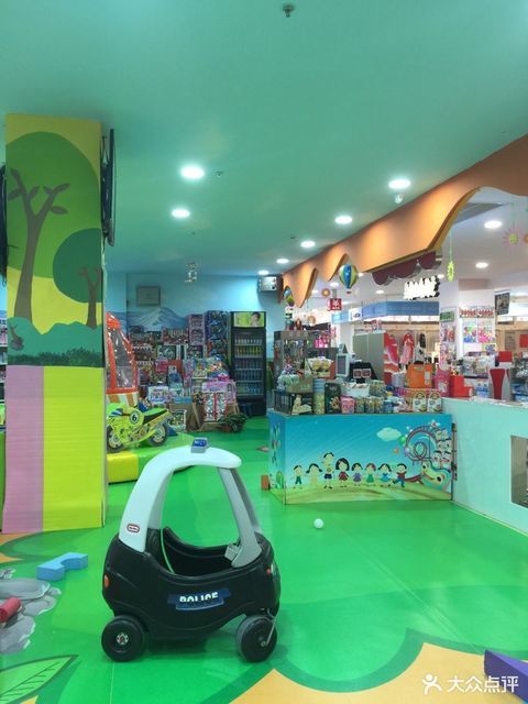 室内儿童游乐场