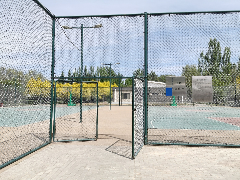 奥林匹克室外篮球场图片