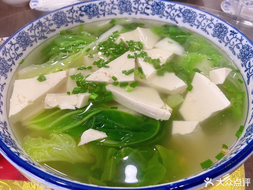 小菜豆腐汤图片