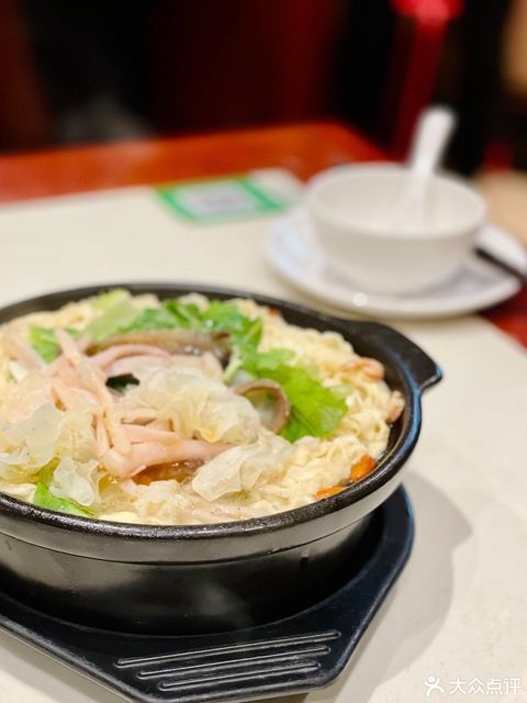 三鲜伊府面图片