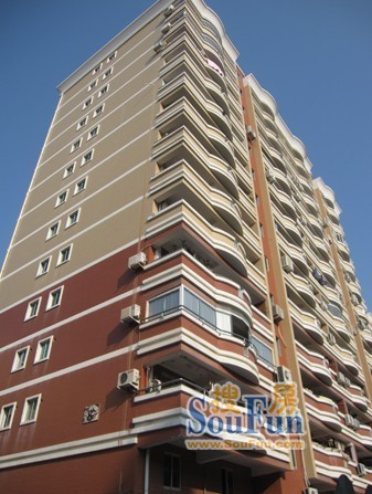 地址(在哪里):湖心苑位于泉州市东凤路1号介绍:标签:住宅小区推荐菜