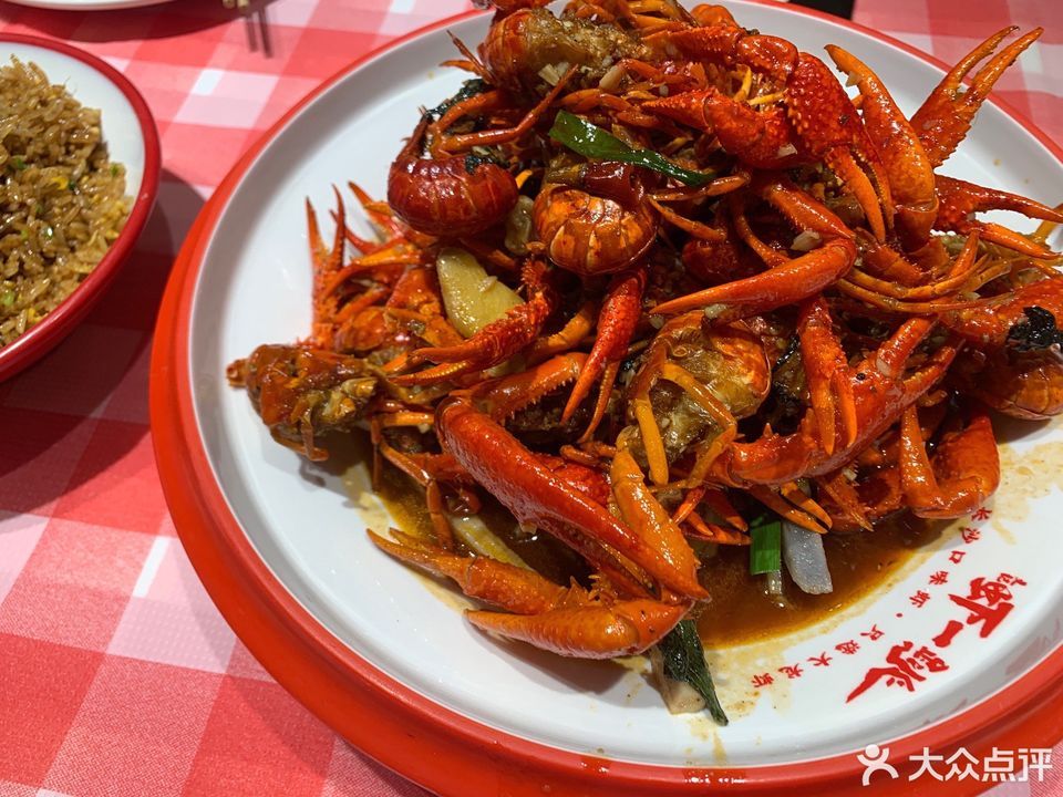 虾为什么往后跳 t010a58e973697d53bd.jpg