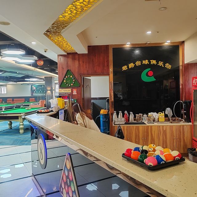 君爵台球俱乐部图片