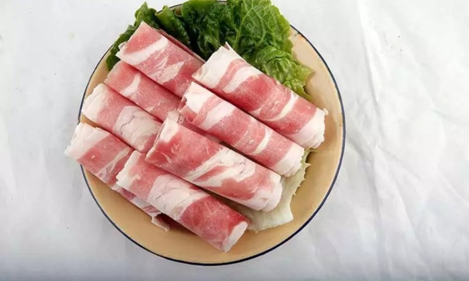 牛肉粒推荐菜:介绍:地址(在哪里):拈嘎嘎老成都市井火锅(延津店)位于