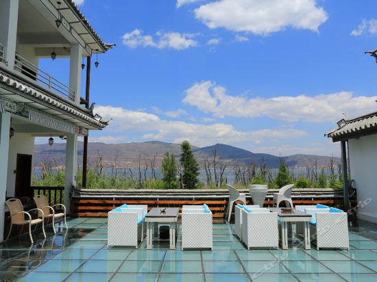 大理洱海边的客栈