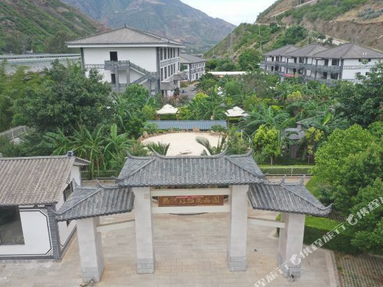 永胜热河红温泉庄园图片