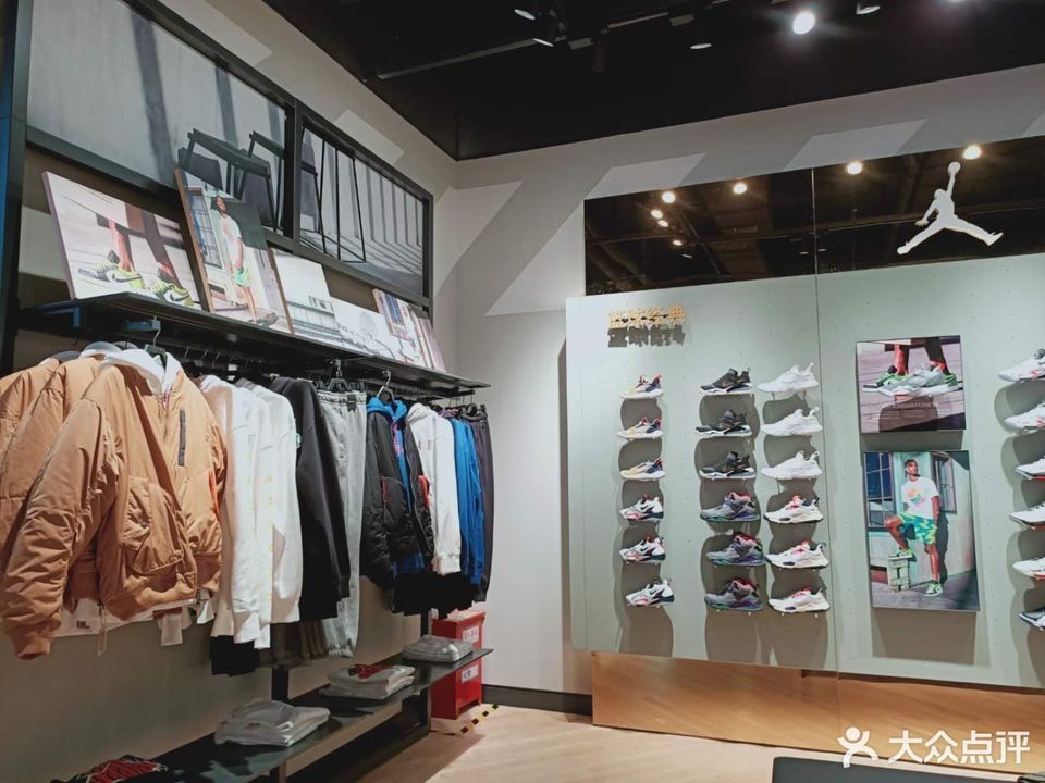 nike(万象城店)图片