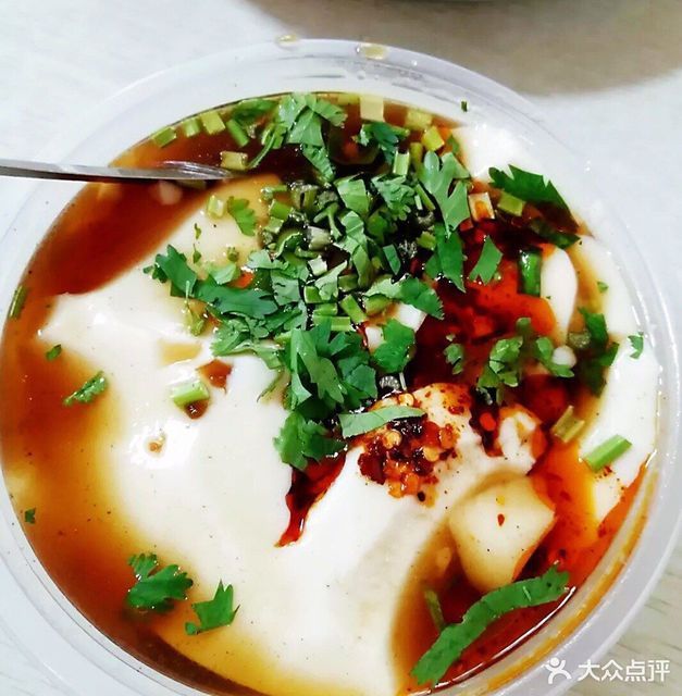 骨汤豆腐脑图片