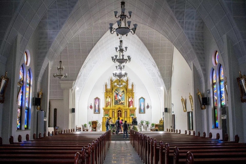 曹家渡圣弥额尔天神堂图片