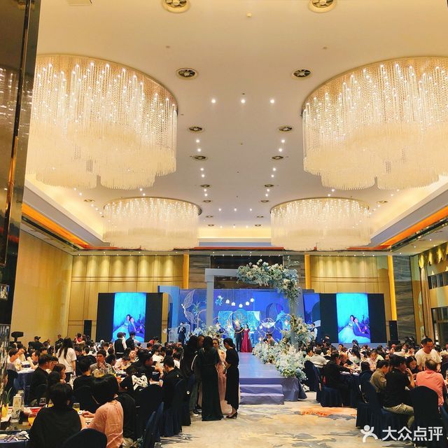 东海明珠四季酒店·宴会厅图片