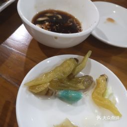 世魁牛肉輝縣旗艦店