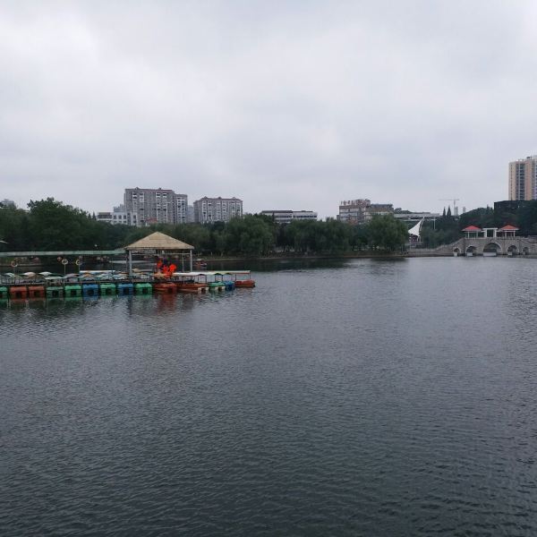 梓山湖生态公园图片
