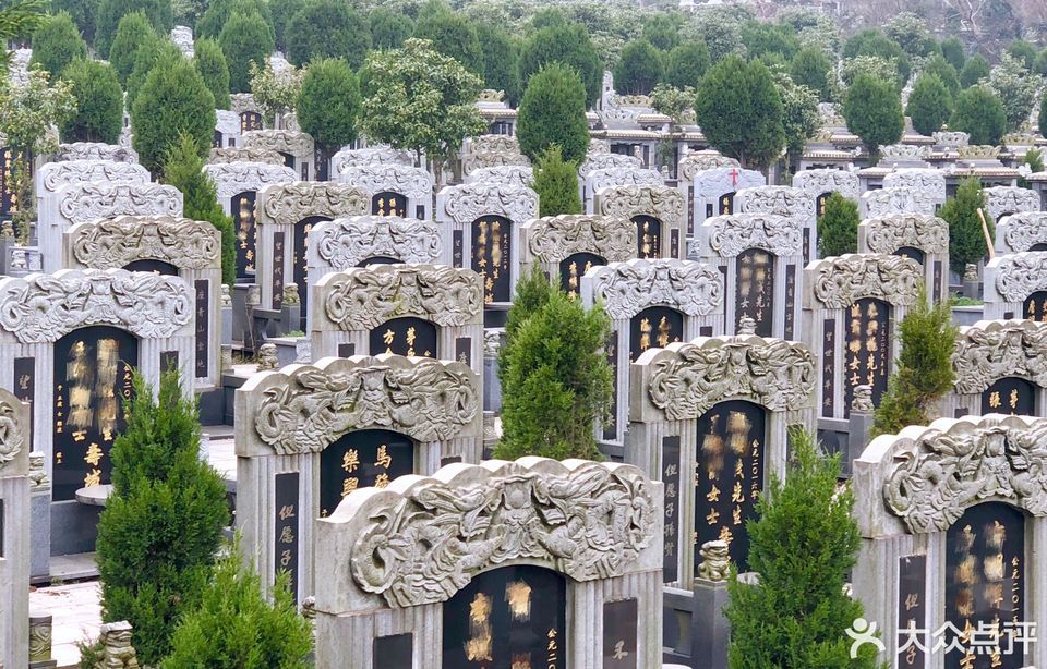 呼和浩特福寿园公墓图片