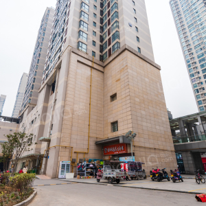 在哪,在哪里,在哪儿):郑州市二七区建中街街道政通路66号电话:升龙