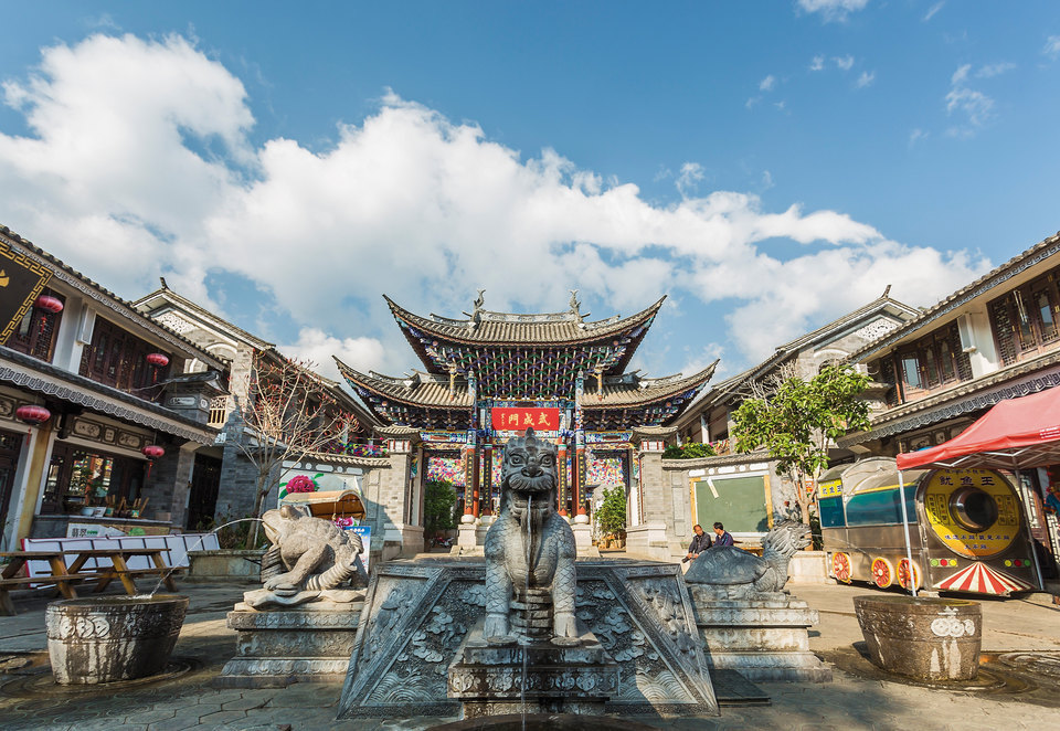 洱海大理古城穿搭 t010f9fb16b9fac95c6.jpg