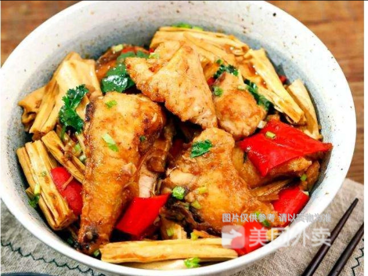支竹鱼腩饭图片