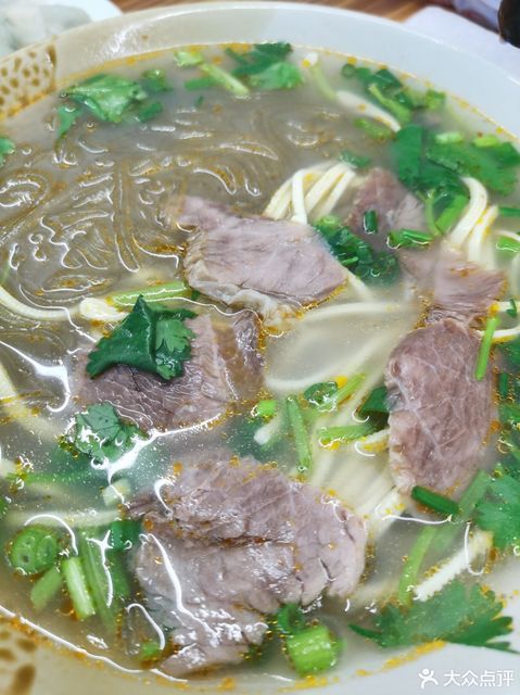 牛肉粉丝汤图片