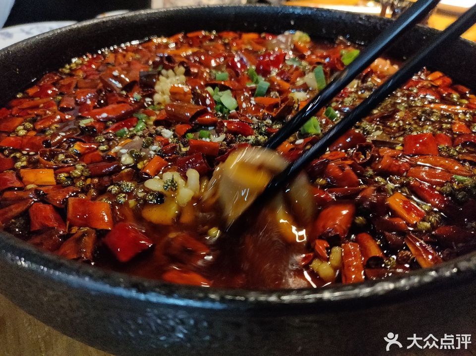 三鲜毛血旺图片