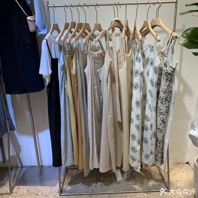 沐熙服装店图片