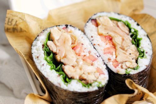 照烧鸡腿饭团图片