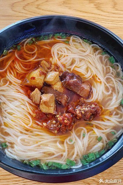 红烧肉圆粉图片