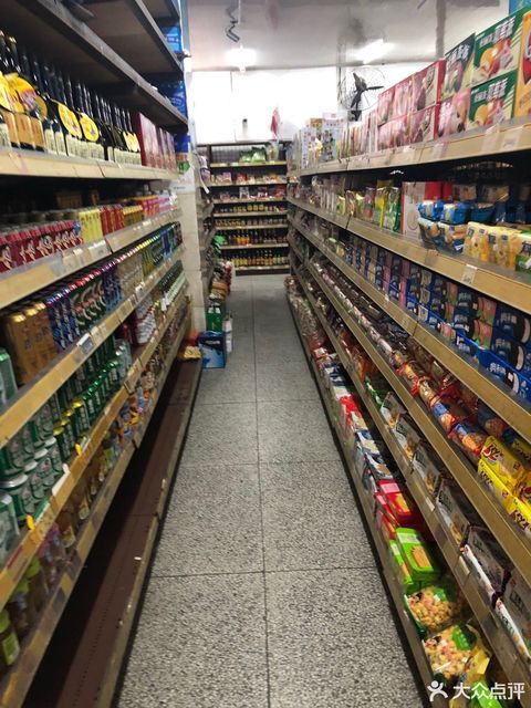 绿叶商店(康居二路),绿叶科技集团(阳逻旗舰店),绿叶宾馆(盘龙大道店)