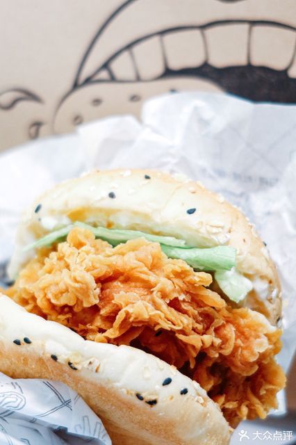 皮克斯的汉堡金色蓝湾店