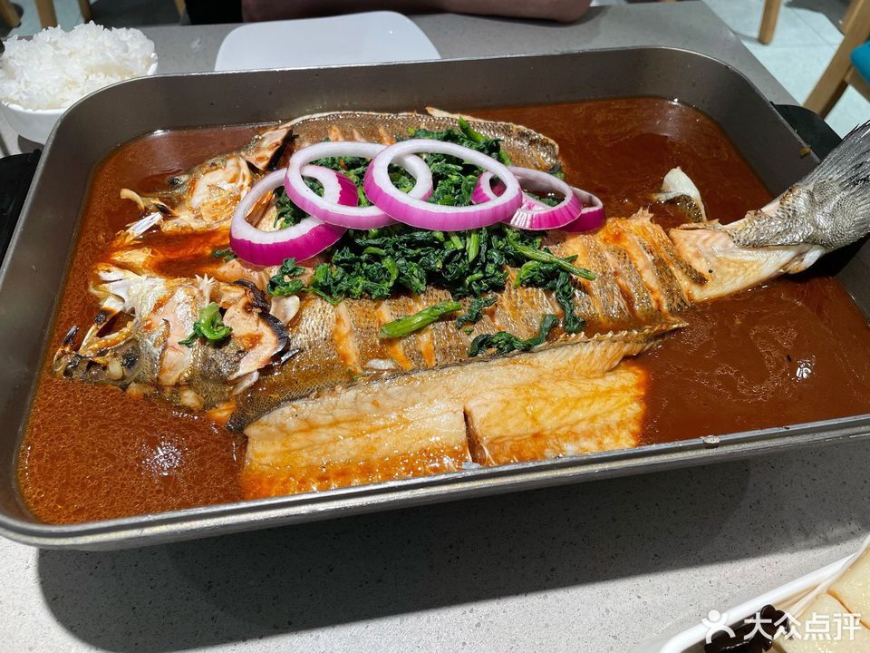 半天妖烤鱼(青岛鸿泰广场店)