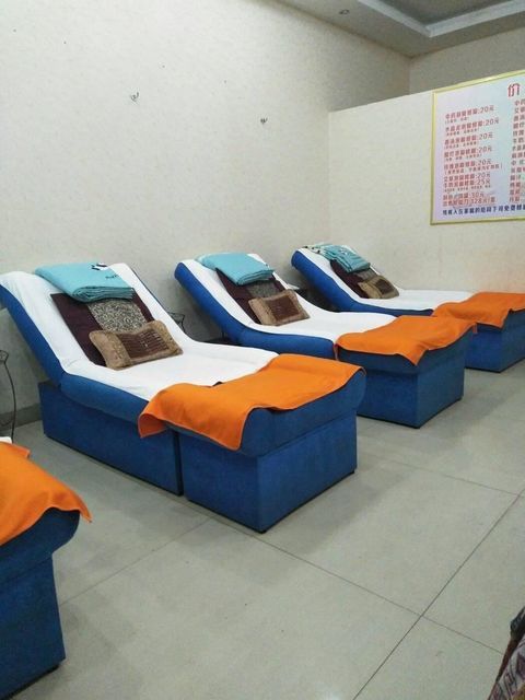 强强足疗地址(位置,怎么去,怎么走,在哪,在哪里,在哪儿):重庆市渝北区