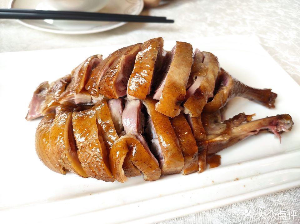 推荐菜:介绍:地址(在哪里):青龙场温鸭子(二台子店)位于成都市新都区