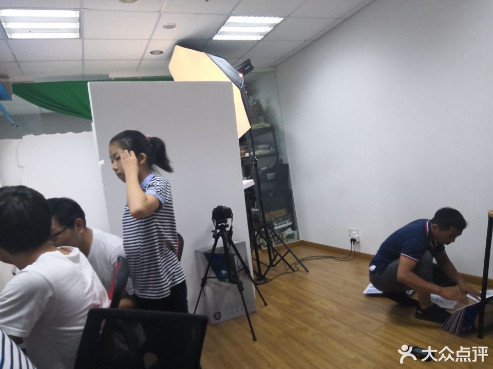快照易自助式证件照摄影