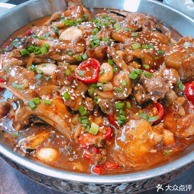 铁锅鲢鱼图片