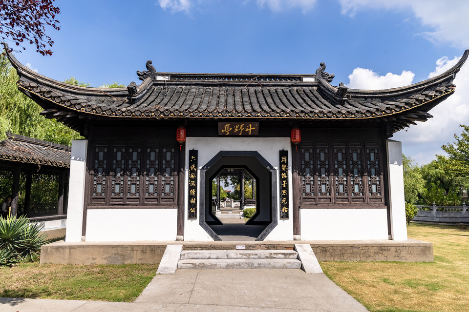 怎么去,怎么走,在哪,在哪里,在哪儿):扬州市江都区电话:扬州邵伯古镇