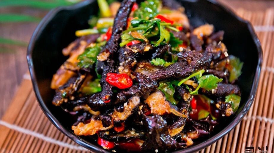 椒麻乌鸡脚图片