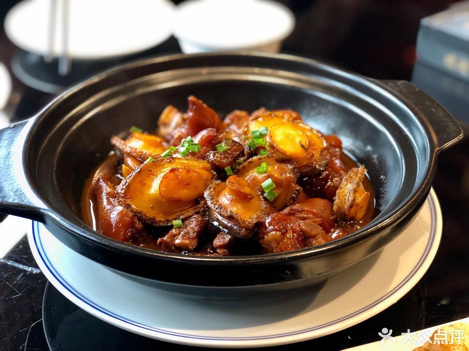 猪手焖鲍鱼图片