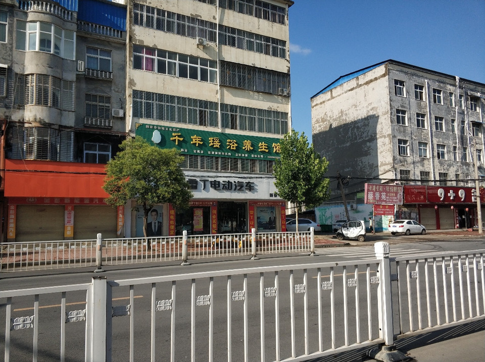 地址(位置,怎么去,怎么走,在哪,在哪里,在哪儿:驻马店市驿城区友谊路