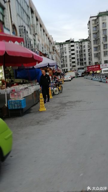 怎么走,在哪,在哪里,在哪儿):温州市锦绣路浙南农副产品中心市场二区