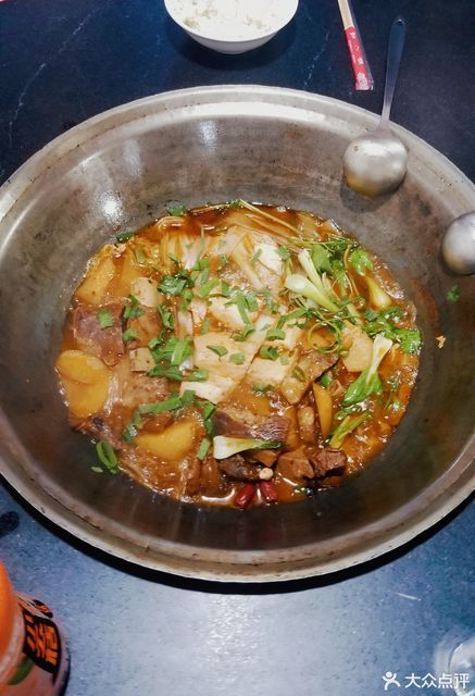 牛肉锅图片