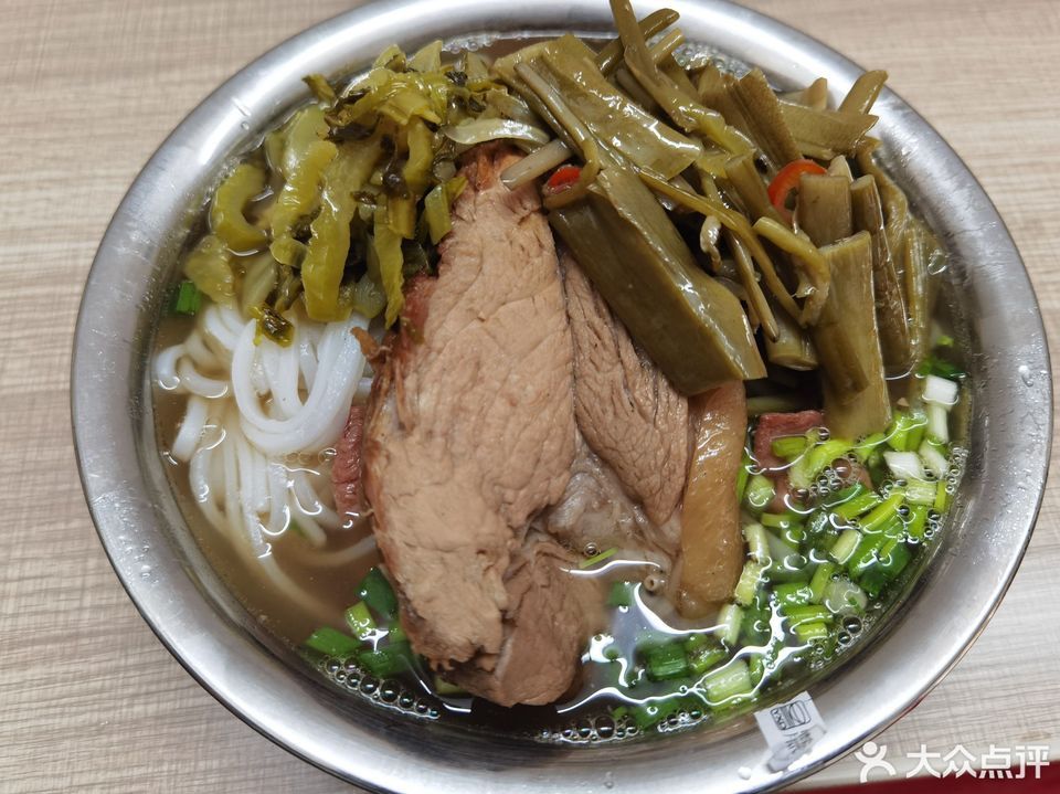 钦州二马路猪脚粉