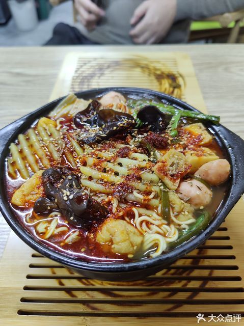 老式麻辣烫图片