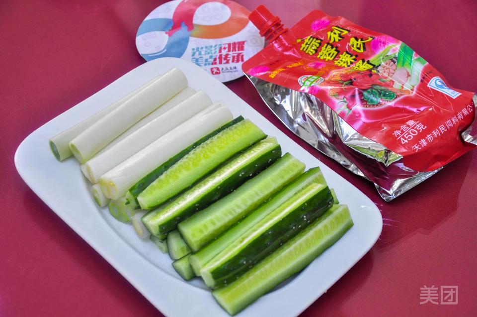 黄瓜葱蘸酱图片